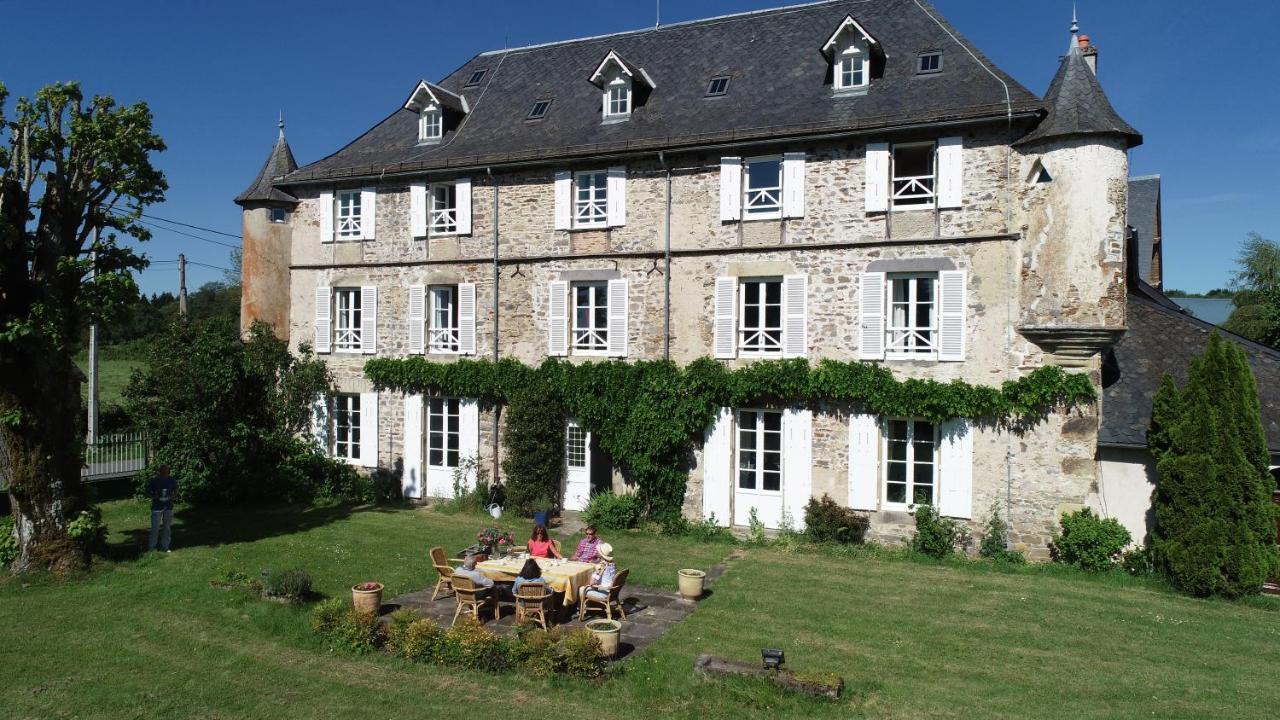 Chateau de Savennes - Caveau de sabrage Extérieur photo